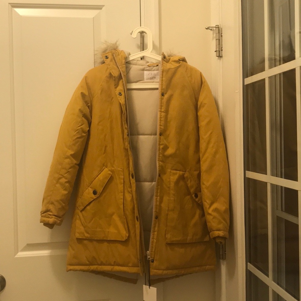 Brand new Girls Zara hooded winter coat